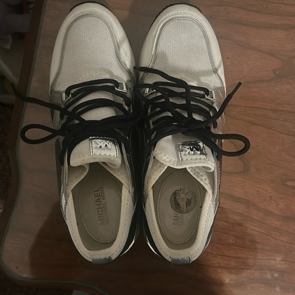 Used Michael Kors Liv Trainer Shoe - Picture 4 of 5